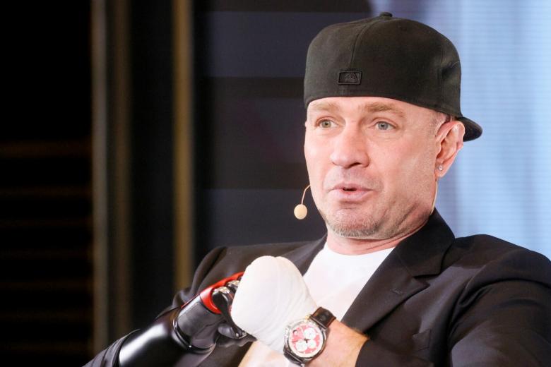 Роман Костомаров