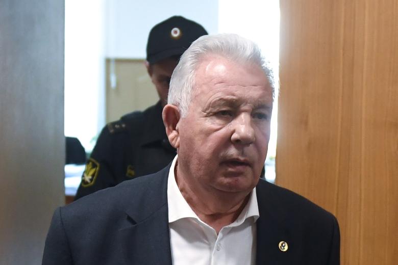 Виктор Ишаев