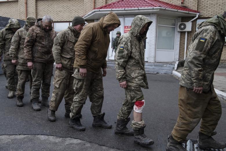 Добровольно сдавшиеся в плен военнослужащие украинской армии