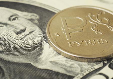Почему рубль остаётся недооценённой валютой
