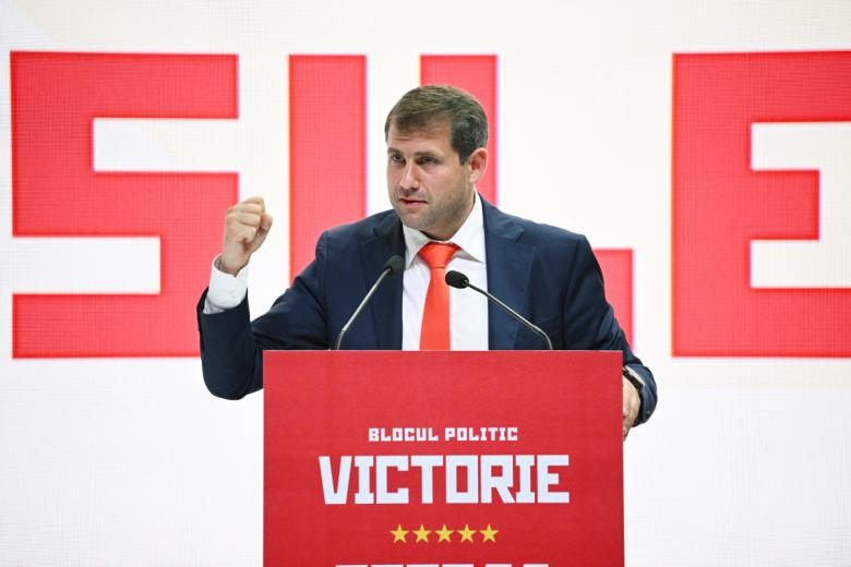 Илан Шор