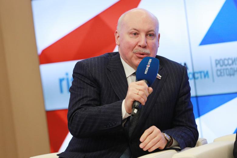 Дмитрий Мезенцев