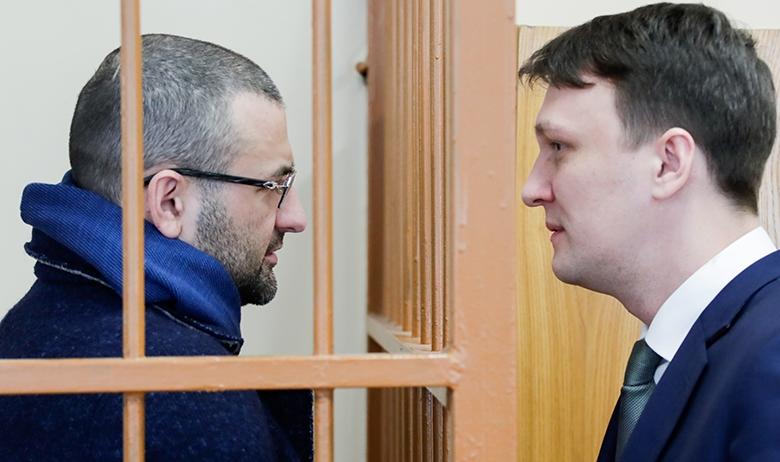 Руслан Горринг (слева)
