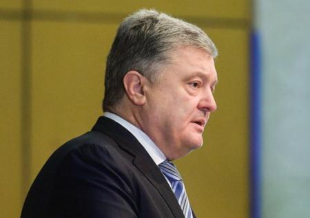 Порошенко обсудил с Волкером давление на Россию