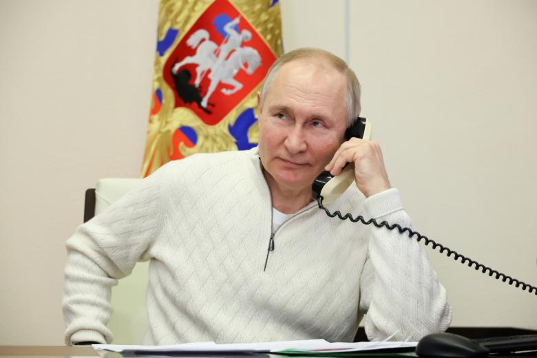 Телефонный разговор президента РФ Путина с участником акции «Елка желаний» Давидом Шмелевым