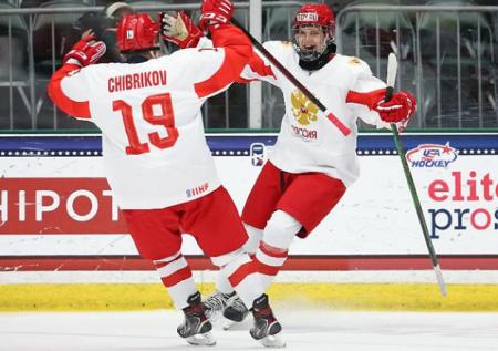 Хоккеисты России выиграли у финнов и пробились в финал ЧМ среди юниоров