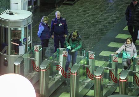 Ликсутов: оплата картой заработает на всех турникетах метро Москвы летом