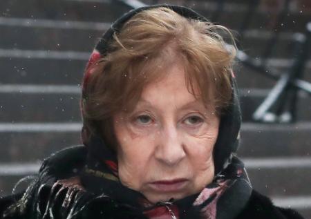 Ахеджакова произнесла проукраинский лозунг после спектакля в Лос-Анджелесе