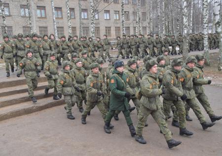 Военные ЮВО начали возвращаться из Крыма после масштабных учений