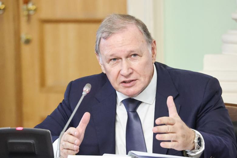 Олег Озеров