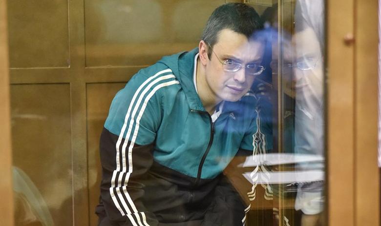 Денис Никандров