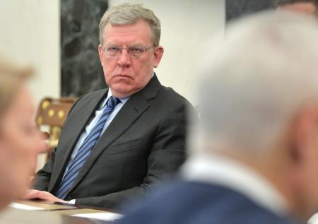 Кудрин отказал нищему в подаянии из-за отсутствия денег