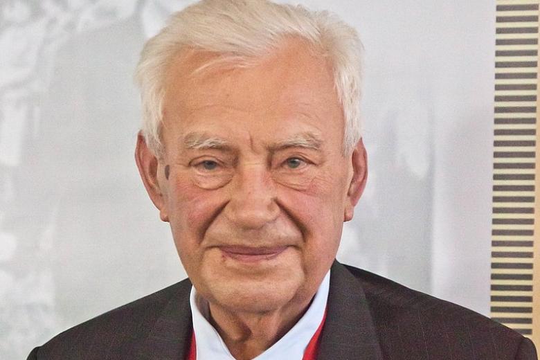 Юрий Песков