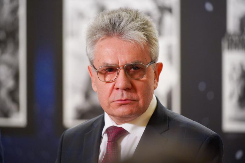 Александр Сергеев