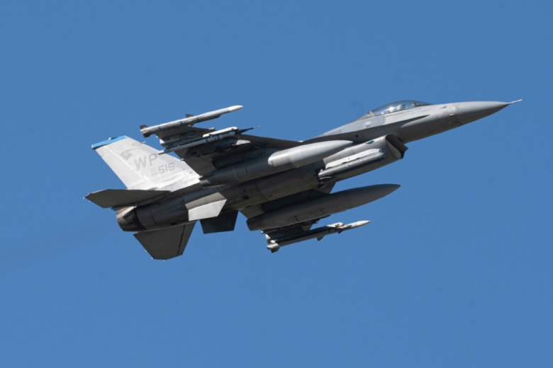 F-16