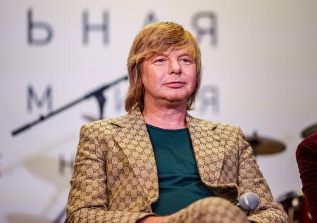 «На своих двоих ушёл?»: Григорьев-Апполонов о концерте Самойлова «в хлам»