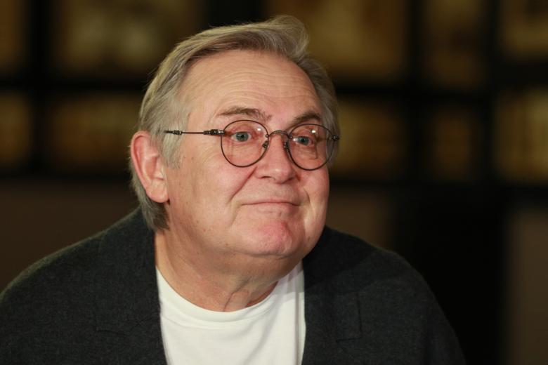 Юрий Стоянов