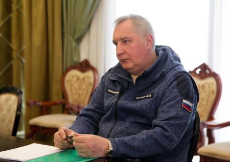 «Нет уз святее товарищества»: Рогозин зачитал монолог Тараса Бульбы