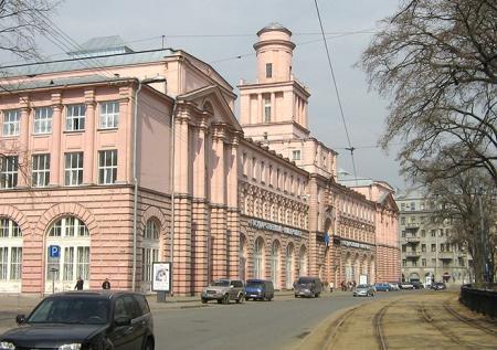 Кровля обрушилась в университете Санкт-Петербурга