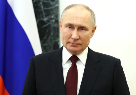 Главы четырех стран поздравили Путина с победой на выборах