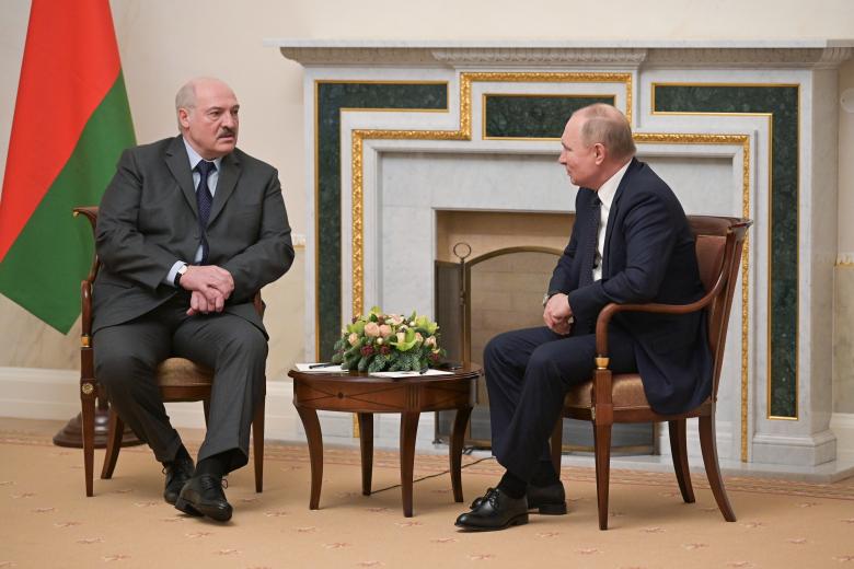 Встреча президента РФ Путина с президентом Белоруссии Лукашенко в Санкт-Петербурге