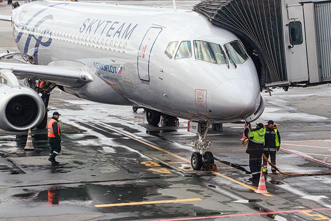 Sukhoi Superjet 100