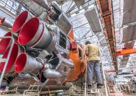 Правительство выделит ещё 6,5 млрд рублей на развитие космической отрасли