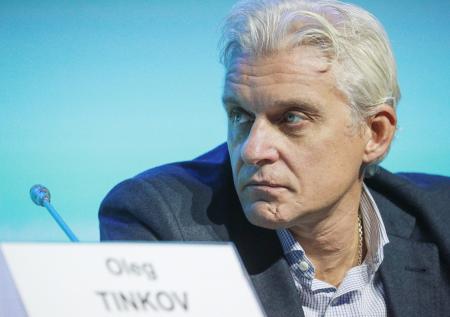 Великобритания сняла с Тинькова санкции: как ему удалось, кто помог