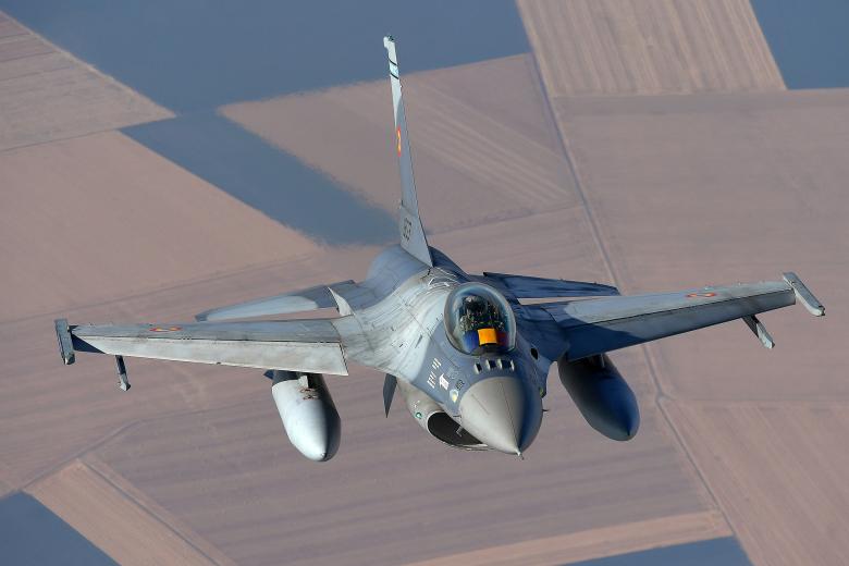 F-16