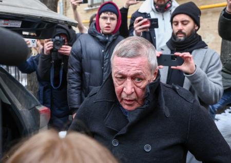 Адвокат рассказал, благодаря кому Ефремов вышел на свободу