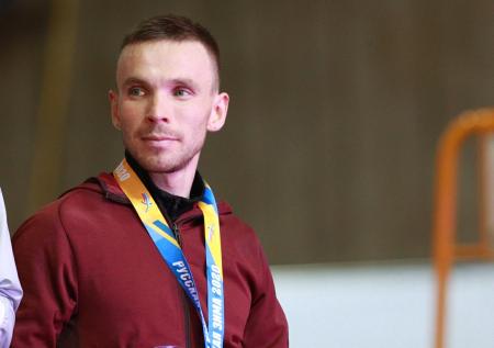Никитин установил рекорд в беге на 3000 м на турнире «Русская зима»