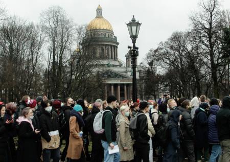 Четверых участников незаконной акции арестовали в Петербурге