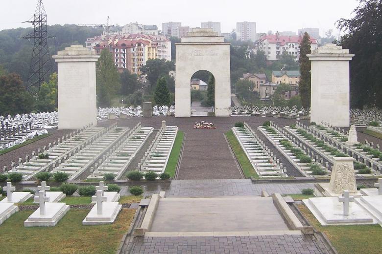 Кладбище защитников Львова
