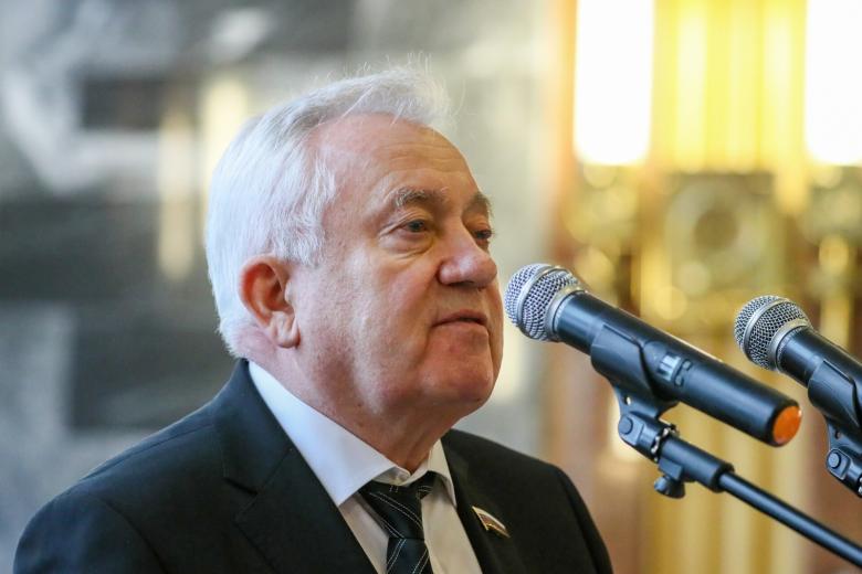 Леонид Ивлев