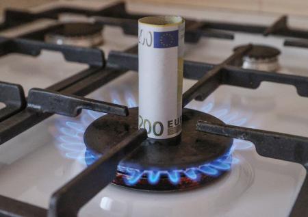 Стало известно об отмене потолка цен на газ в Европе