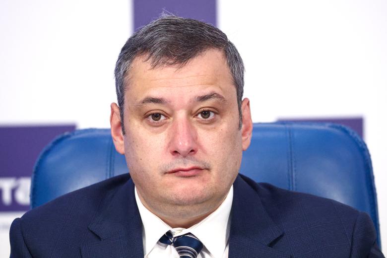 Александр Хинштейн
