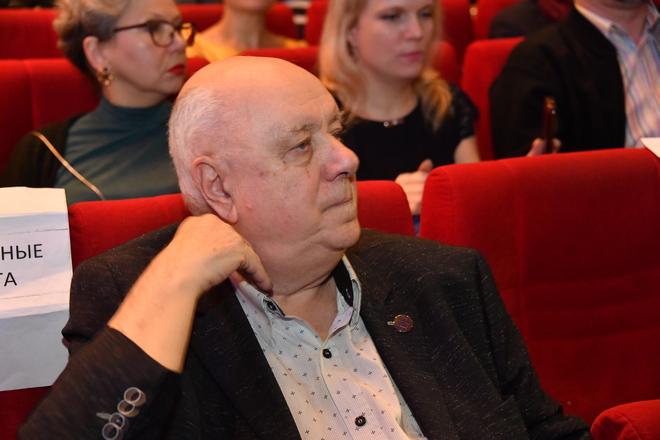 Аркадий Инин
