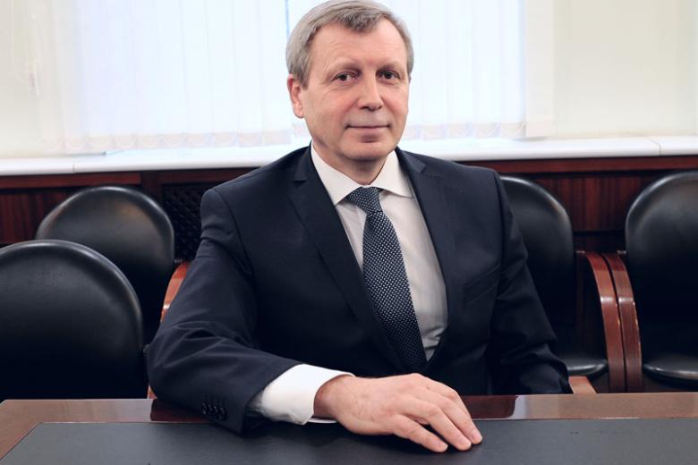 Алексей Иванов