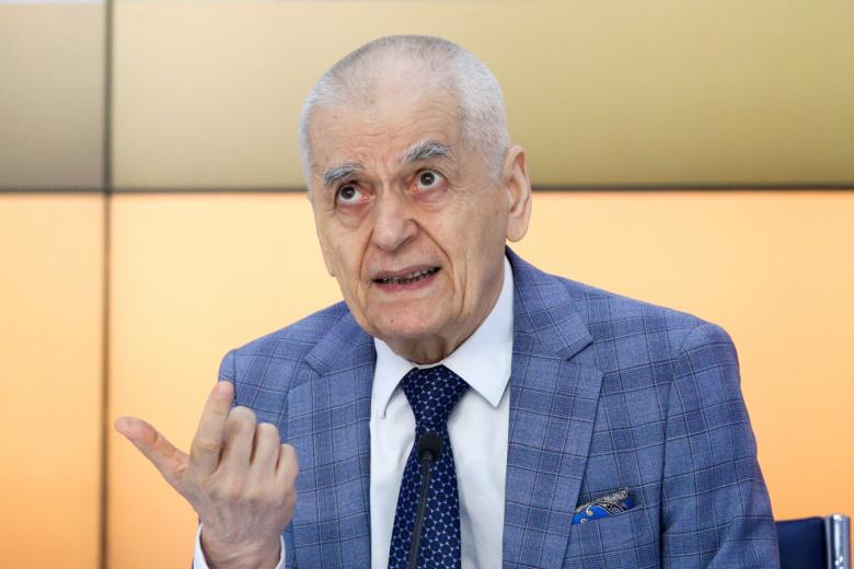Геннадий Онищенко