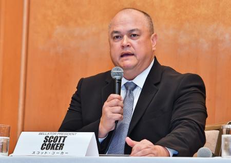 Глава Bellator: бой Фёдора Емельяненко на Красной площади не состоится