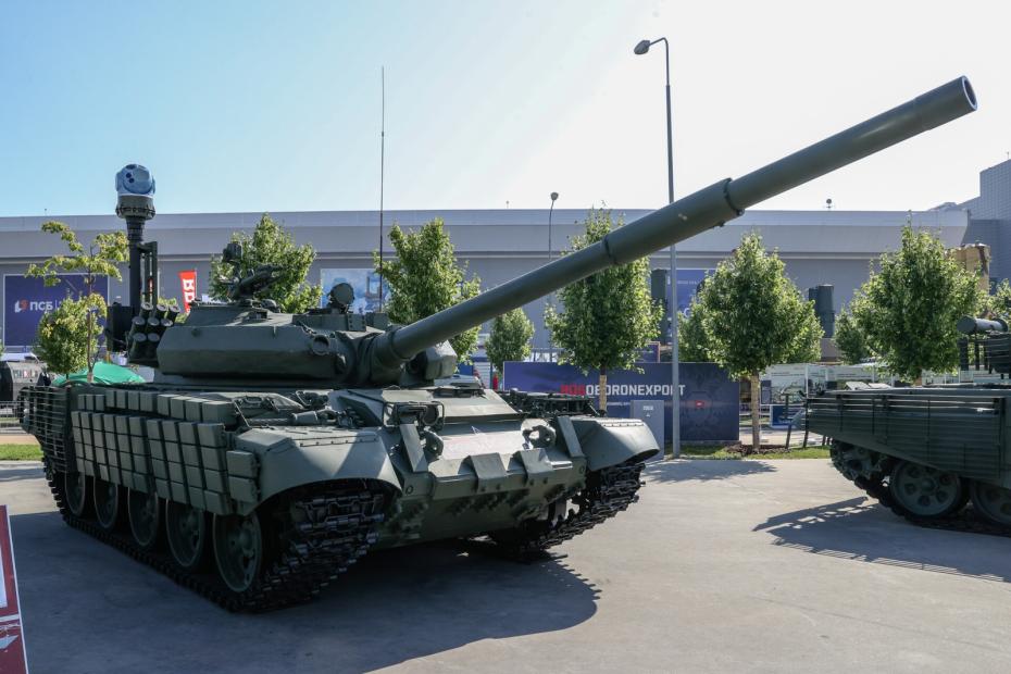 Танк Т-62М с МГОЭС
