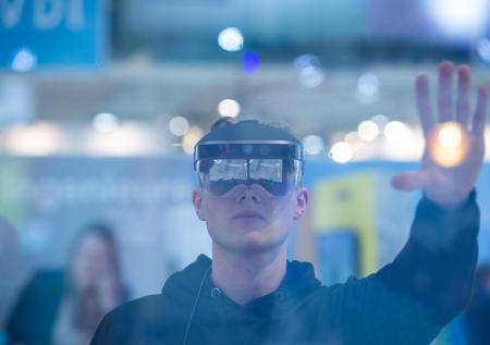 Создатели Pokémon Go и Qualcomm работают над AR-очками