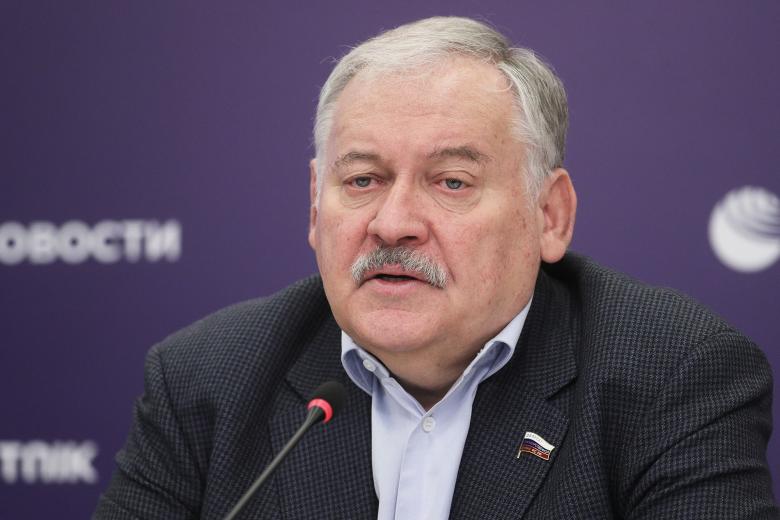 Константин Затулин