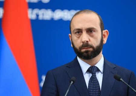 Глава МИД Армении Мирзоян заявил о высокой вероятности эскалации с Баку