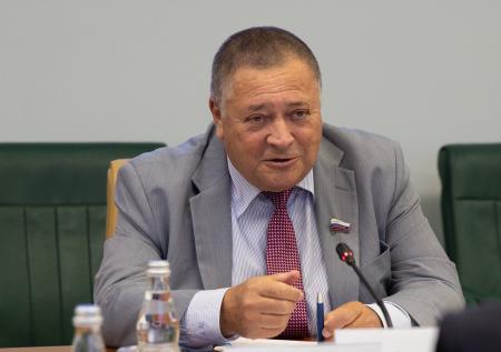 Экс-министр: сумма 40 трлн рублей на реализацию единого нацплана - фейк