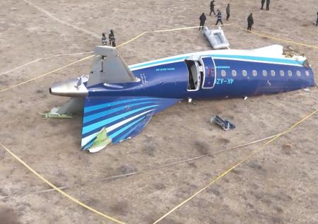 Бразилия завершила расшифровку черных ящиков самолета AZAL