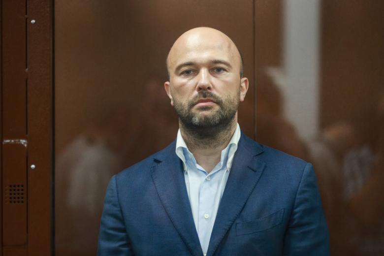 Дмитрий Мазуров