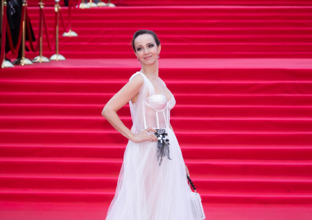 Отмена двух свадеб, диабет, новый муж: как живет актриса Валерия Ланская