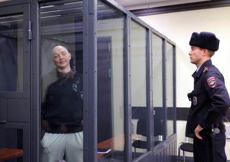 Адвокат заявил, что Сафронов не планирует просить Путина о помиловании