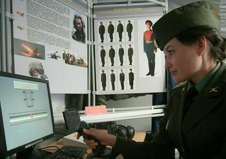 Прапорщик Марий или Мария: как военкомы спешат пополнить армию слабым полом